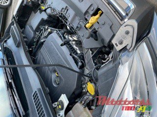 2017' Ford Kuga photo #2