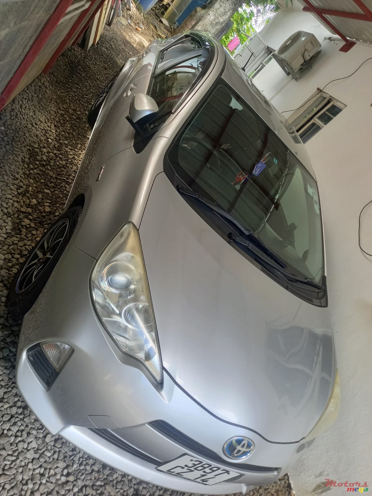 2014' Toyota Aqua photo #7