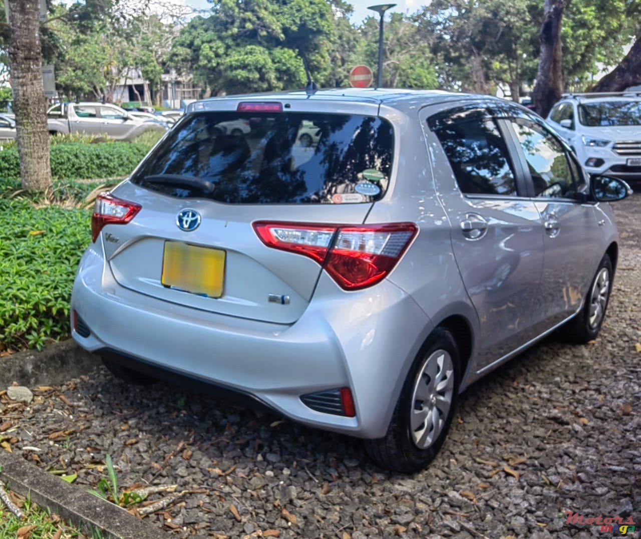 2019' Toyota Vitz photo #1