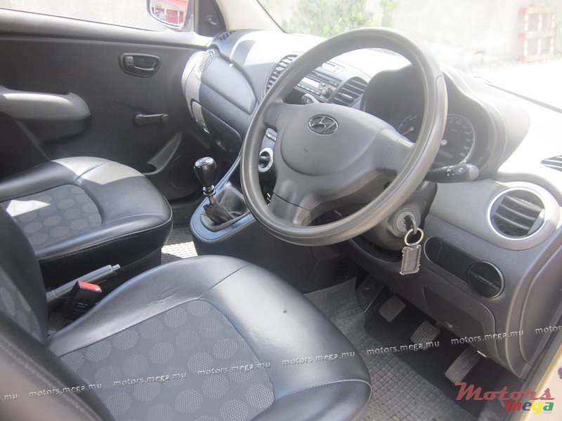 2009' Hyundai i10 photo #3