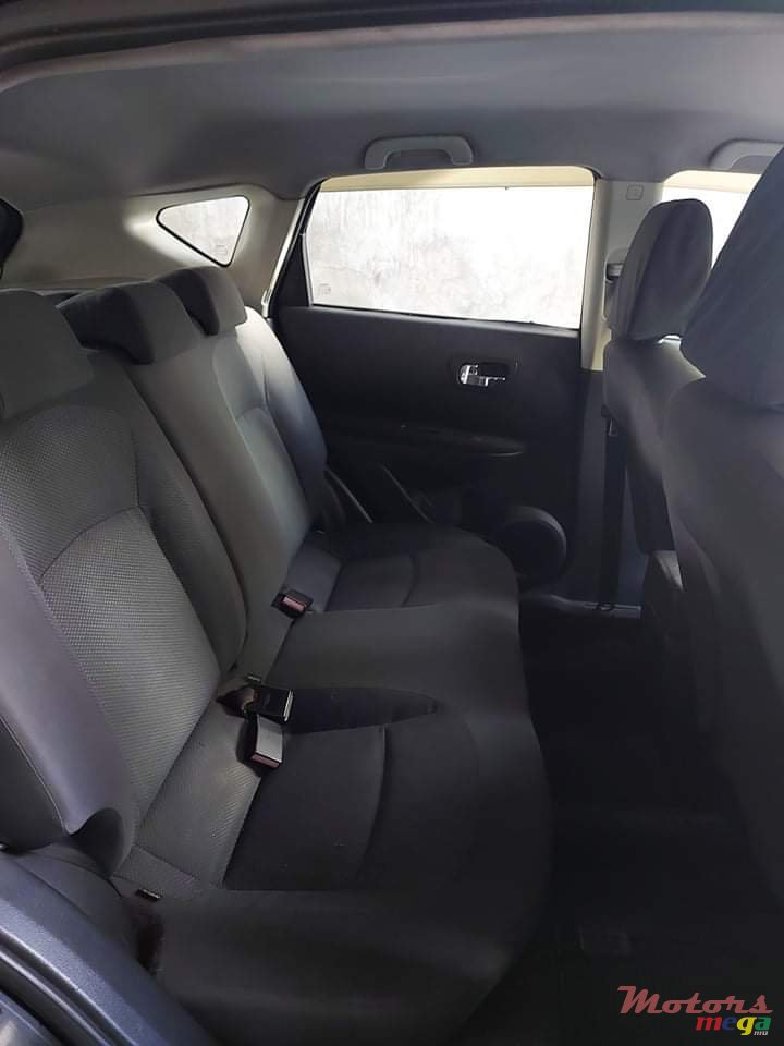 2008' Nissan Qashqai photo #2