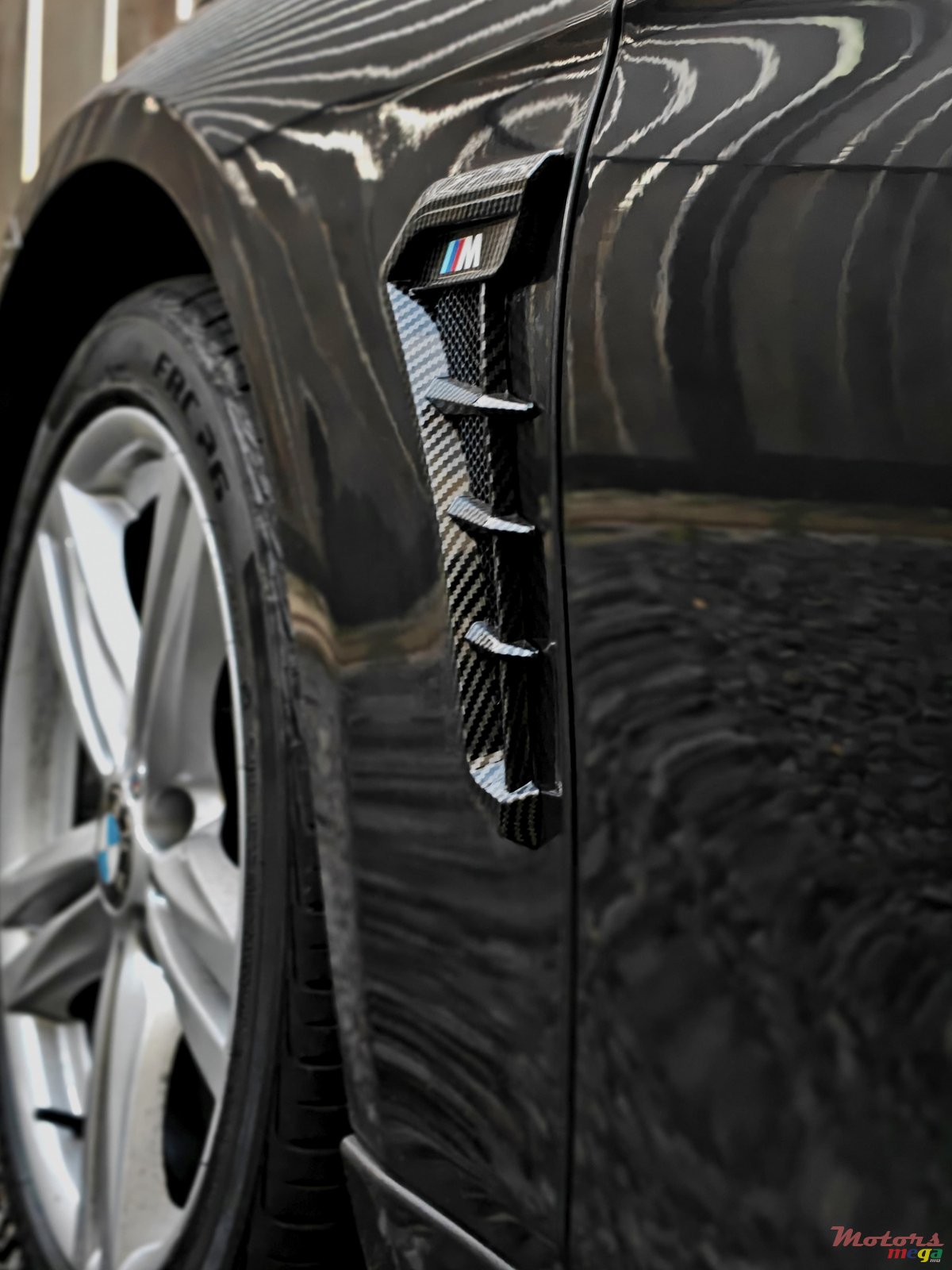 2014' BMW 316 photo #3