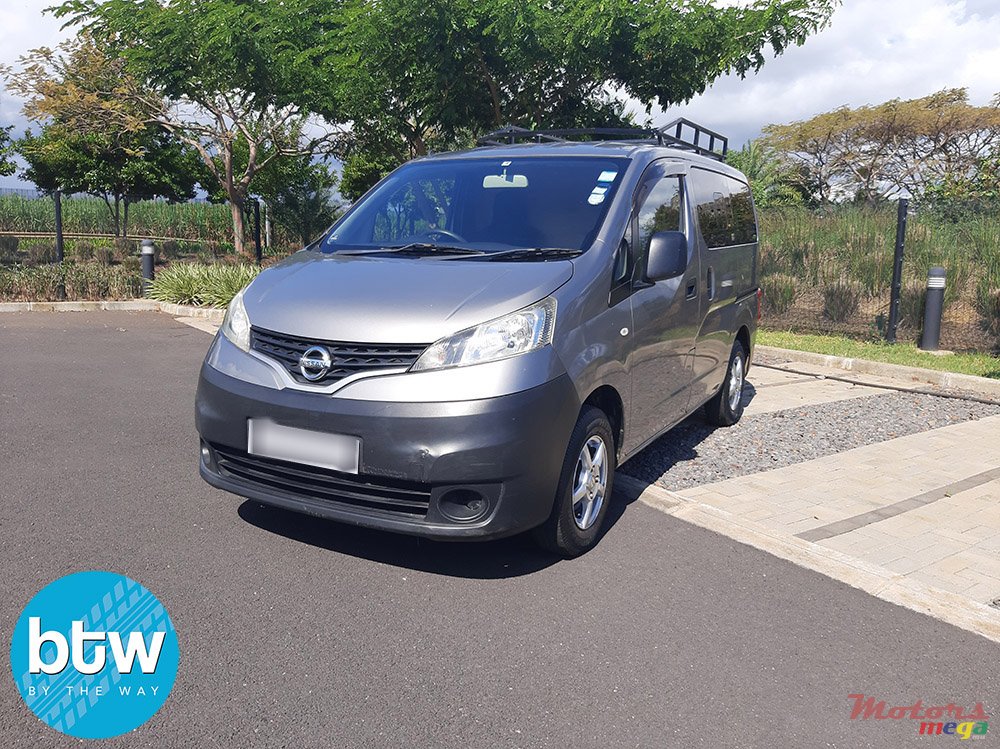 2016' Nissan NV200 photo #2