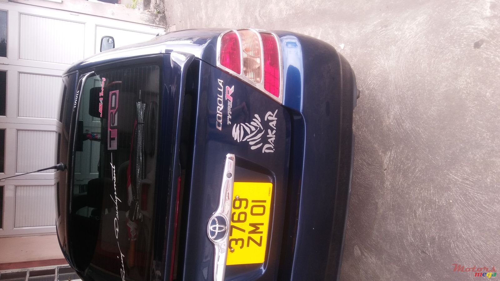 2001' Toyota Corolla photo #3