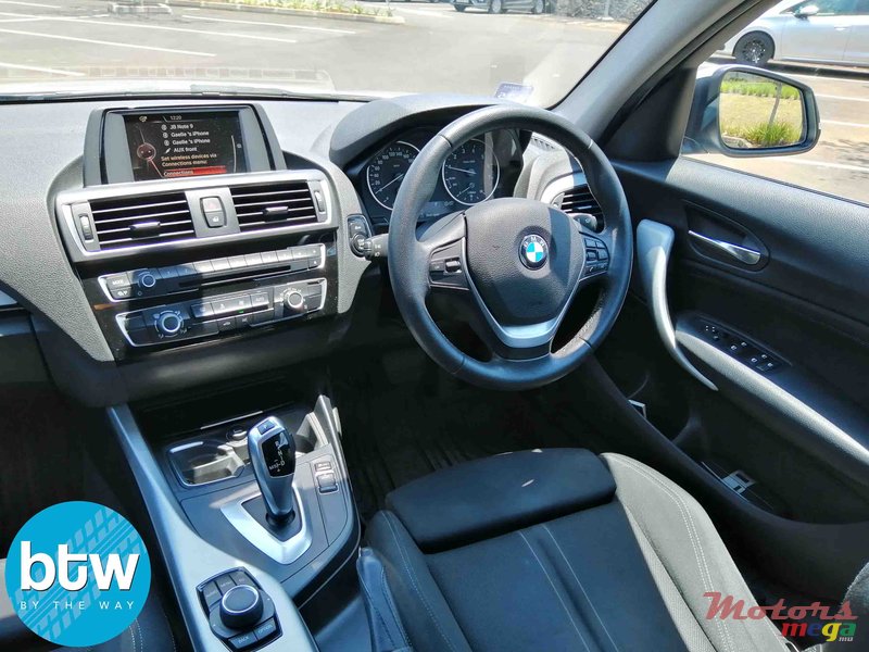 2015' BMW 118 i photo #5