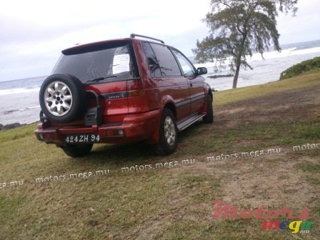 1994' Mitsubishi RVR : essence + gaz photo #3