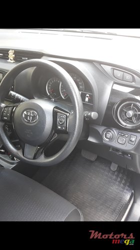 2018' Toyota Vitz photo #2