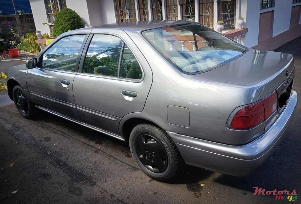 1996' Nissan Sunny photo #3