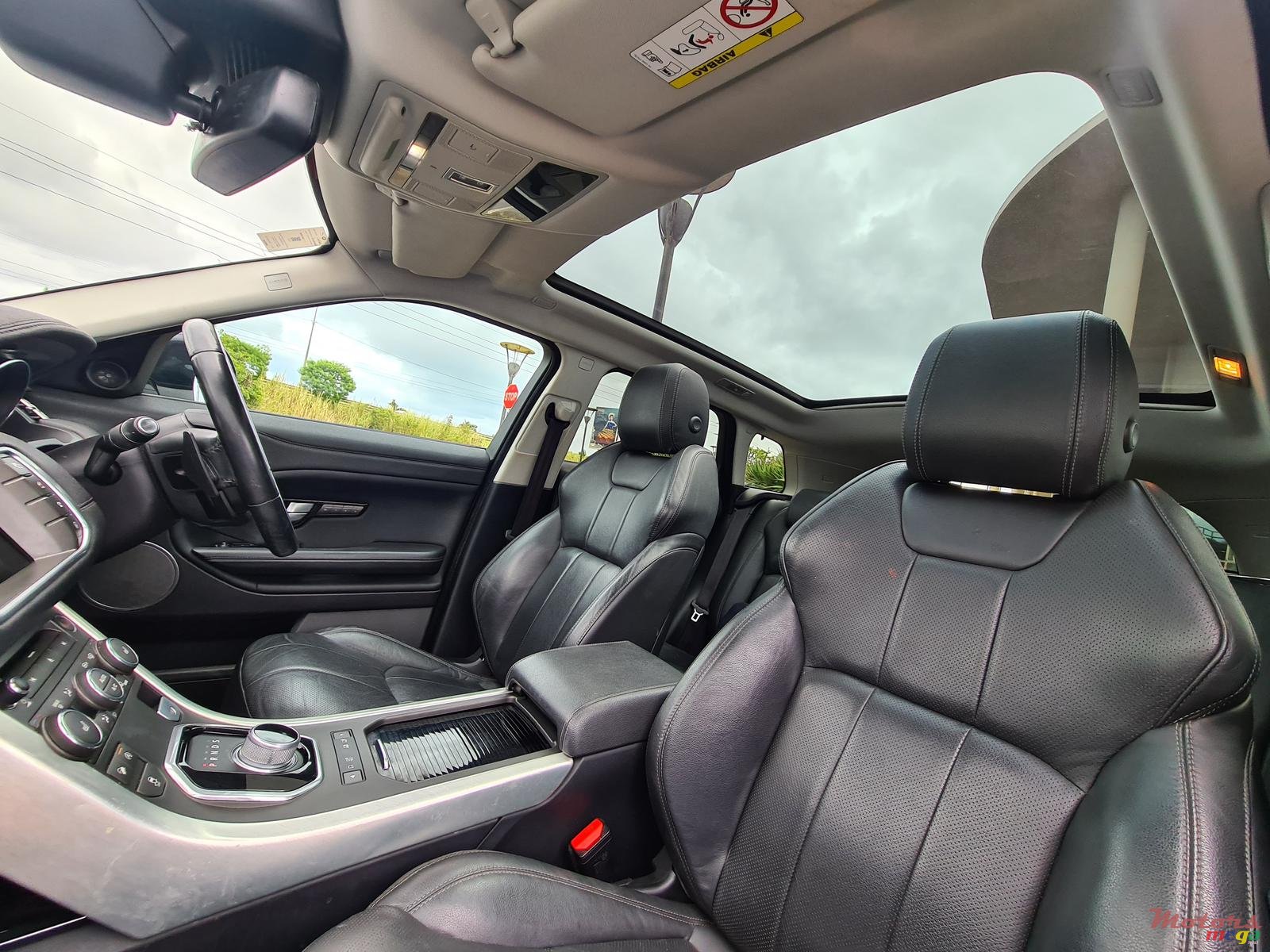 2016' Land Rover Range Rover Evoque Automatic photo #5