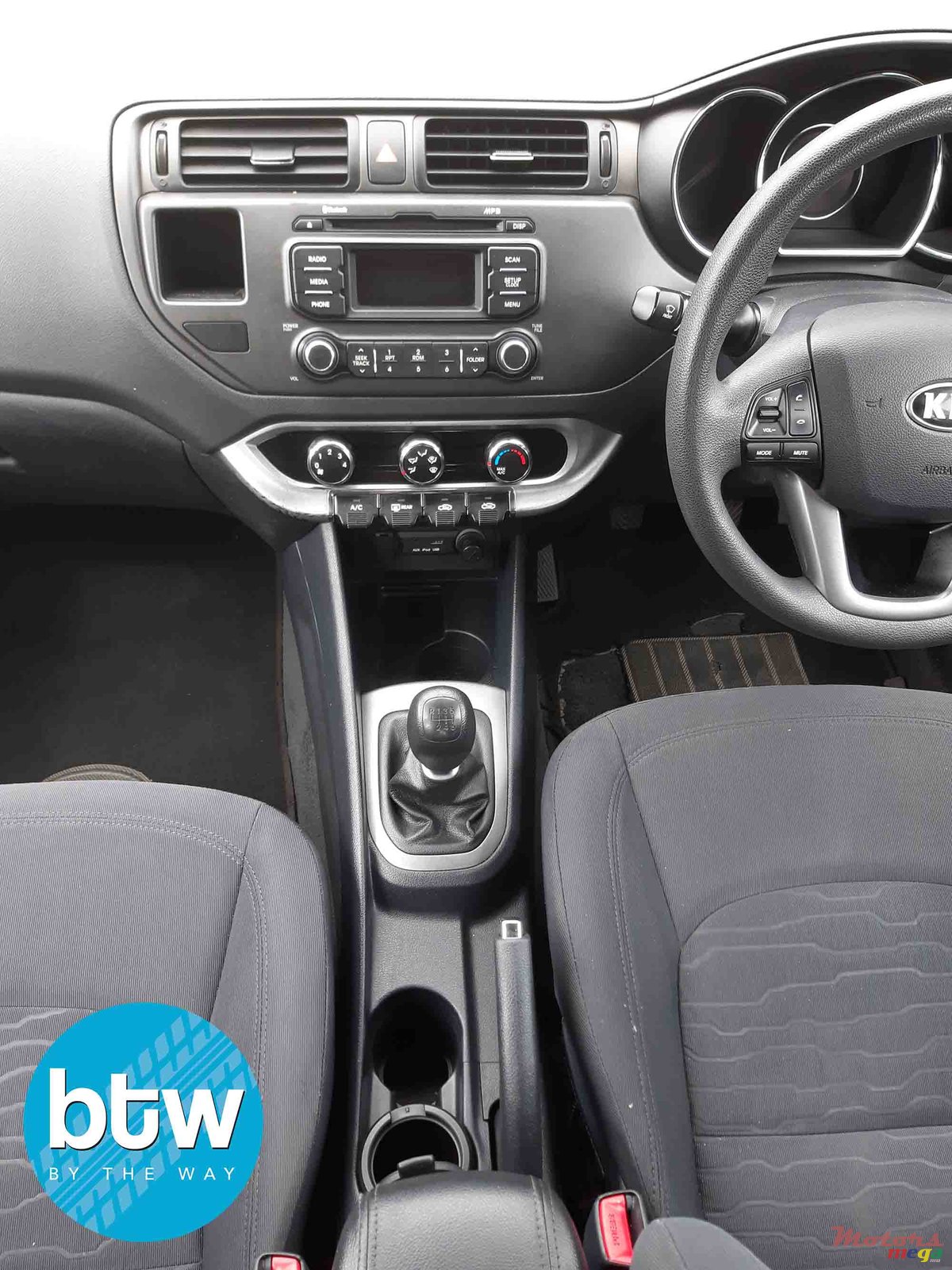 2013' Kia Rio photo #6