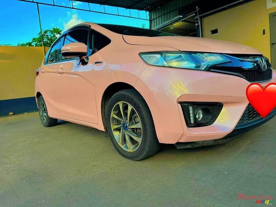 2016' Honda Fit photo #2