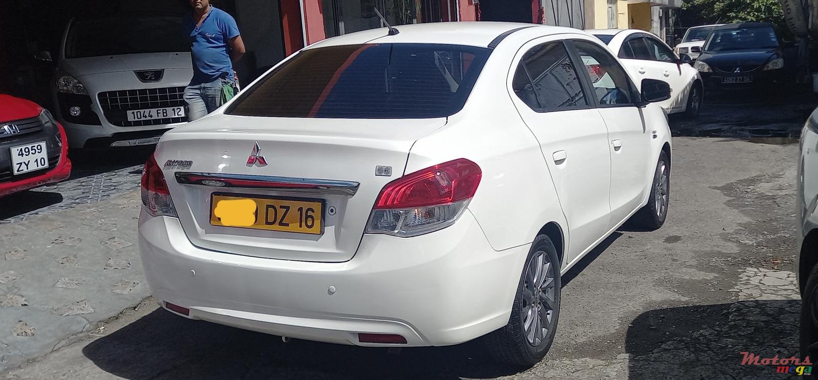 2016' Mitsubishi Attrage photo #3