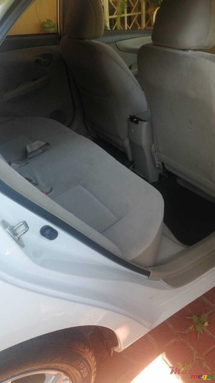 2011' Toyota Axio photo #3