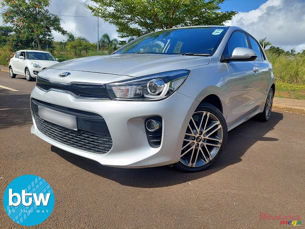 2018' Kia Rio photo #2