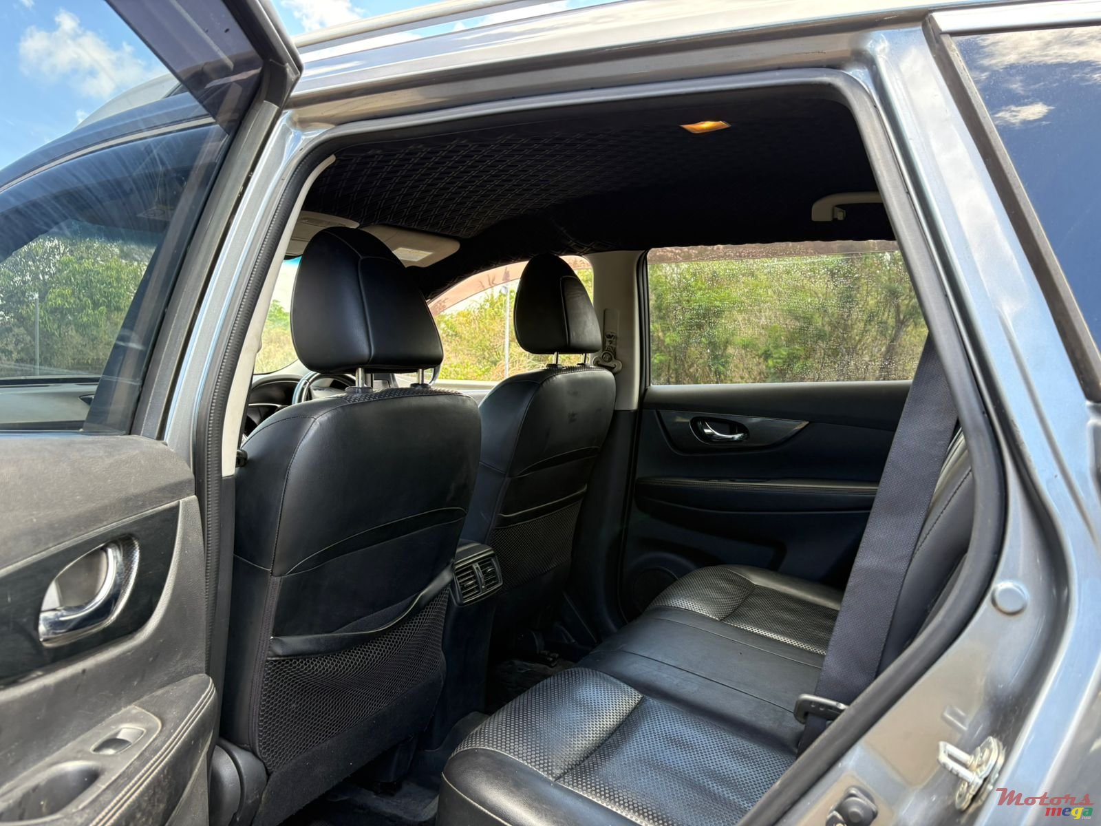 2014' Nissan X-Trail photo #4