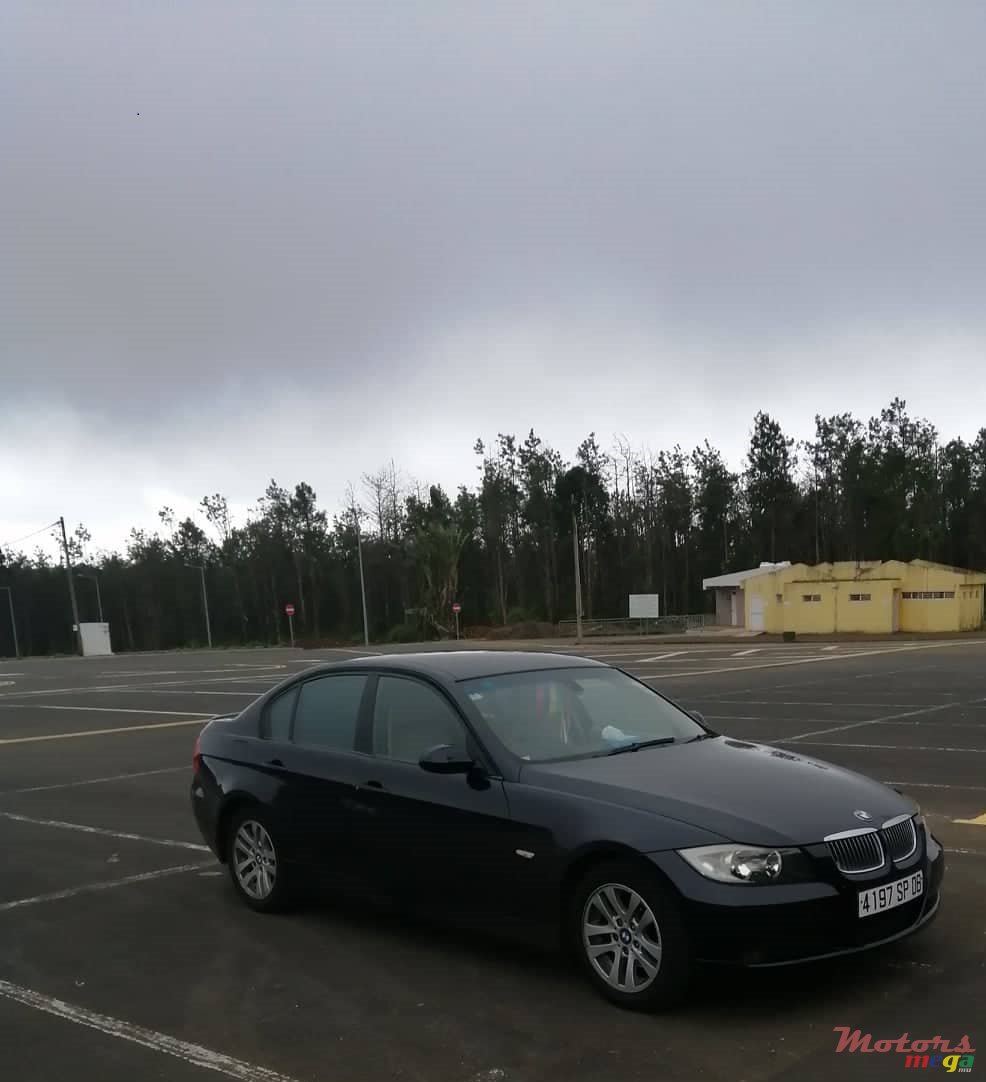 2006' BMW 3 Series photo #1