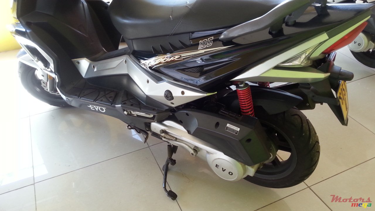 2012' Suzuki Evo photo #2