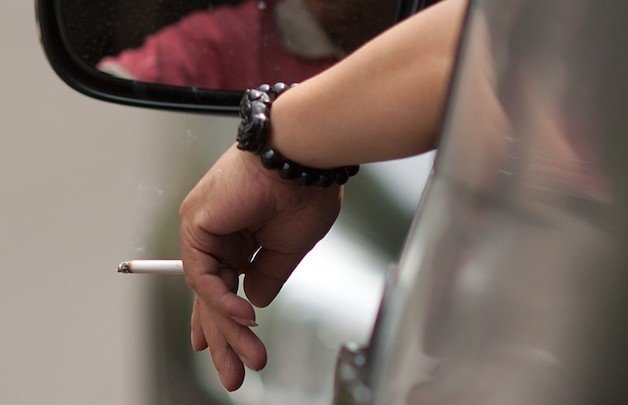 Smokers' Cars Top Pollution Zones