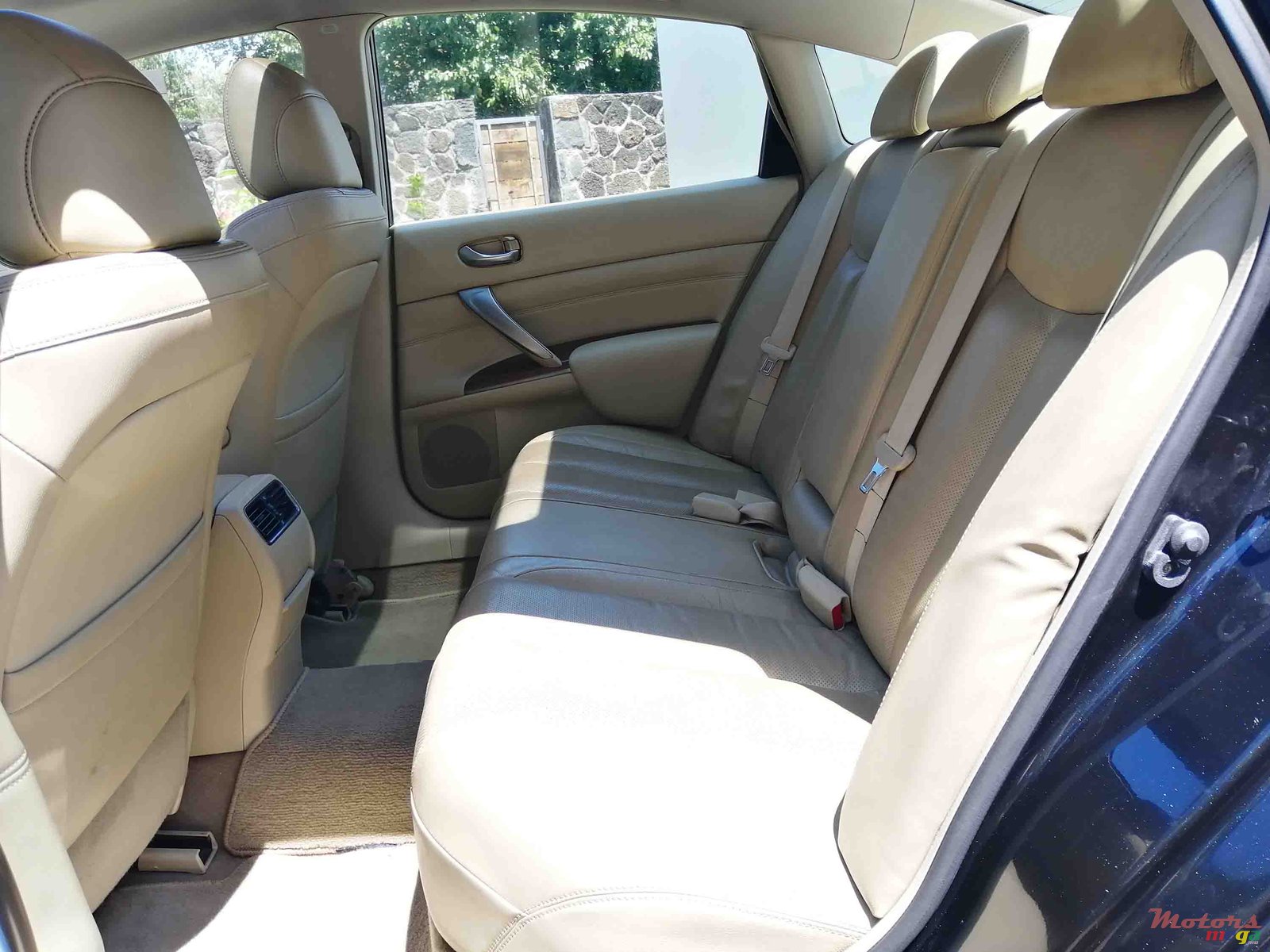 2009' Nissan Teana photo #3