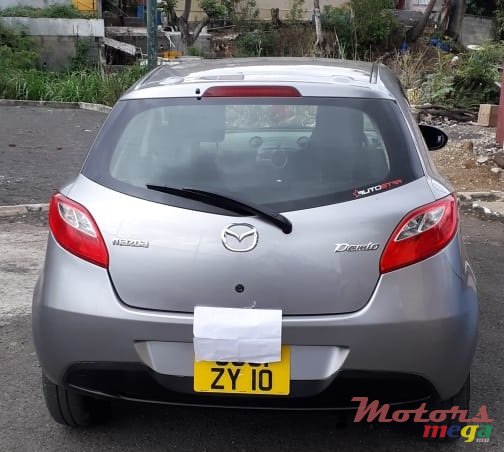 2010' Mazda Demio Full Option photo #2