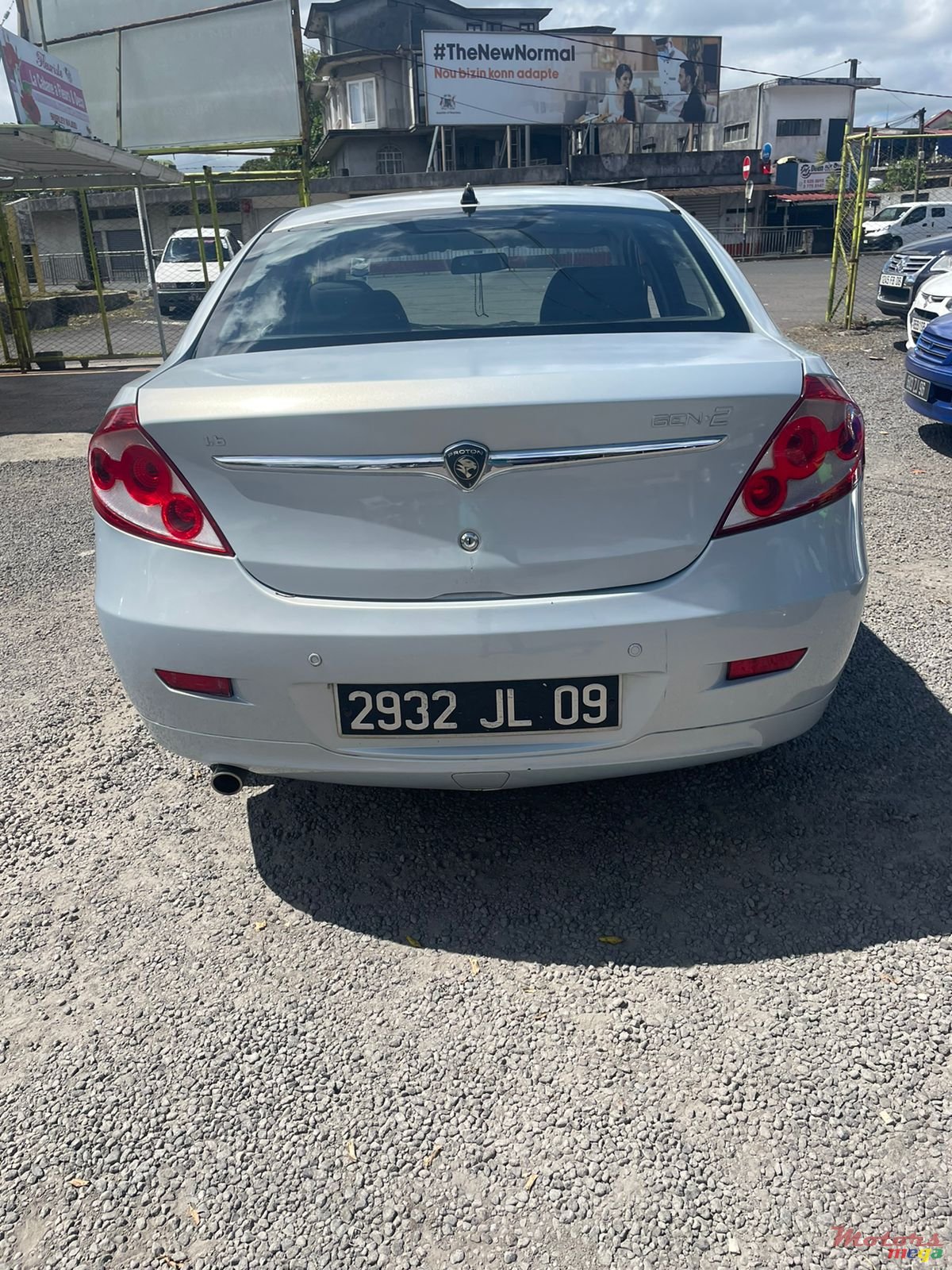 2009' Proton Persona photo #6