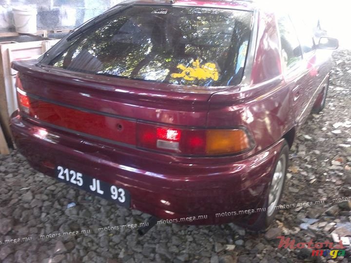 1993' Mazda Astina photo #3