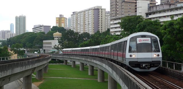 Light Rail: Six Firms Have to Submit Their Proposals Until April 25
