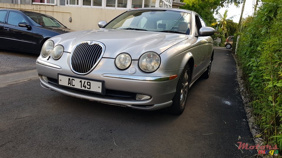 2003' Jaguar S-TYPE photo #2