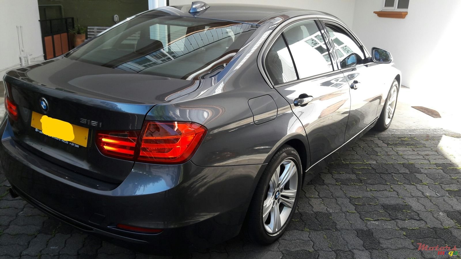 2014' BMW 3 Series photo #3