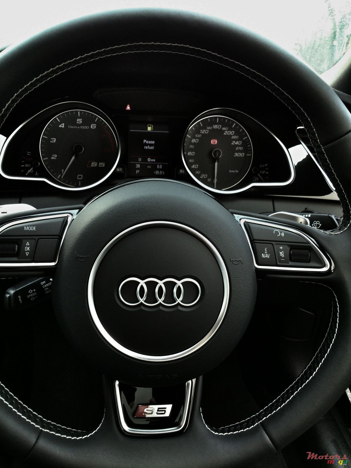 2017' Audi S5 Coupe photo #4