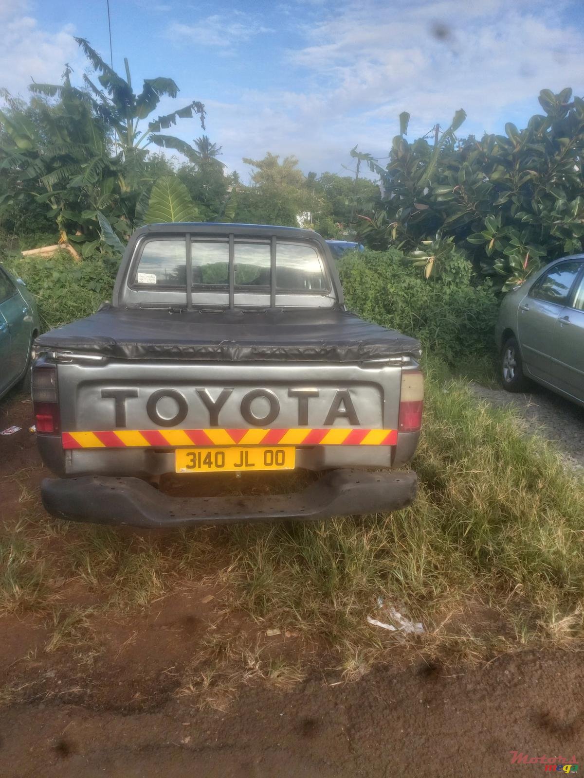 2000' Toyota Hilux photo #3