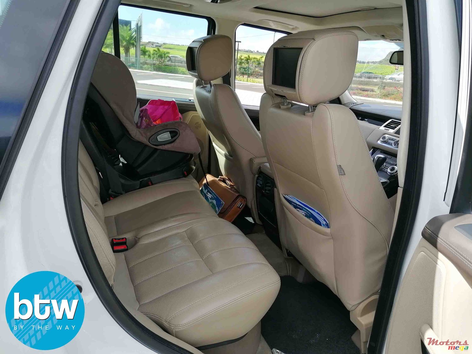 2013' Land Rover Range Rover Sport TDV8 photo #5