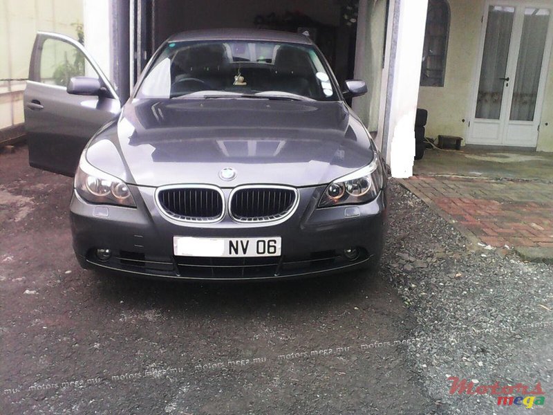 2006' BMW 520d photo #1