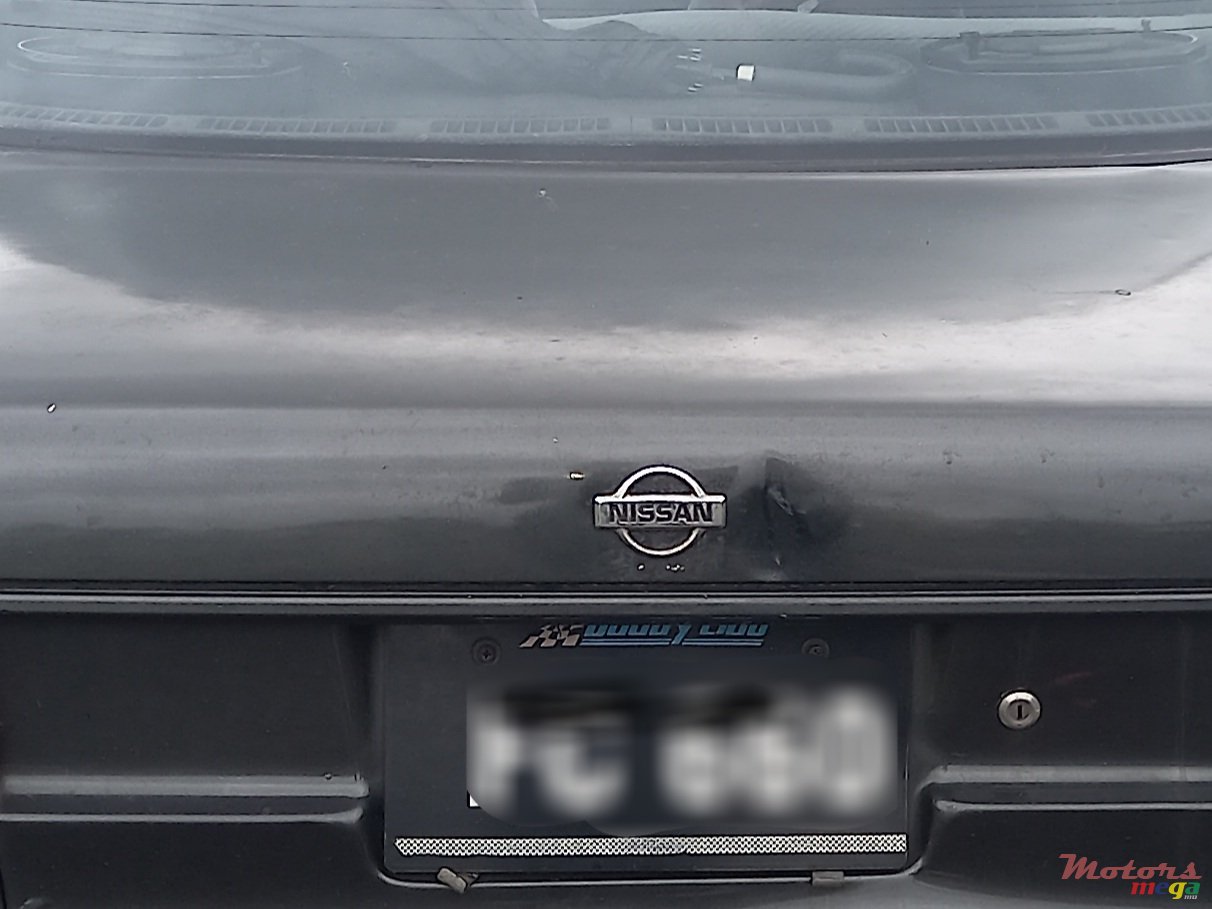 1992' Nissan Sunny photo #5