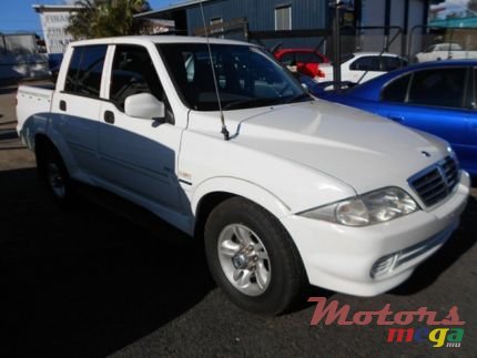 2008' Mercedes-Benz photo #1