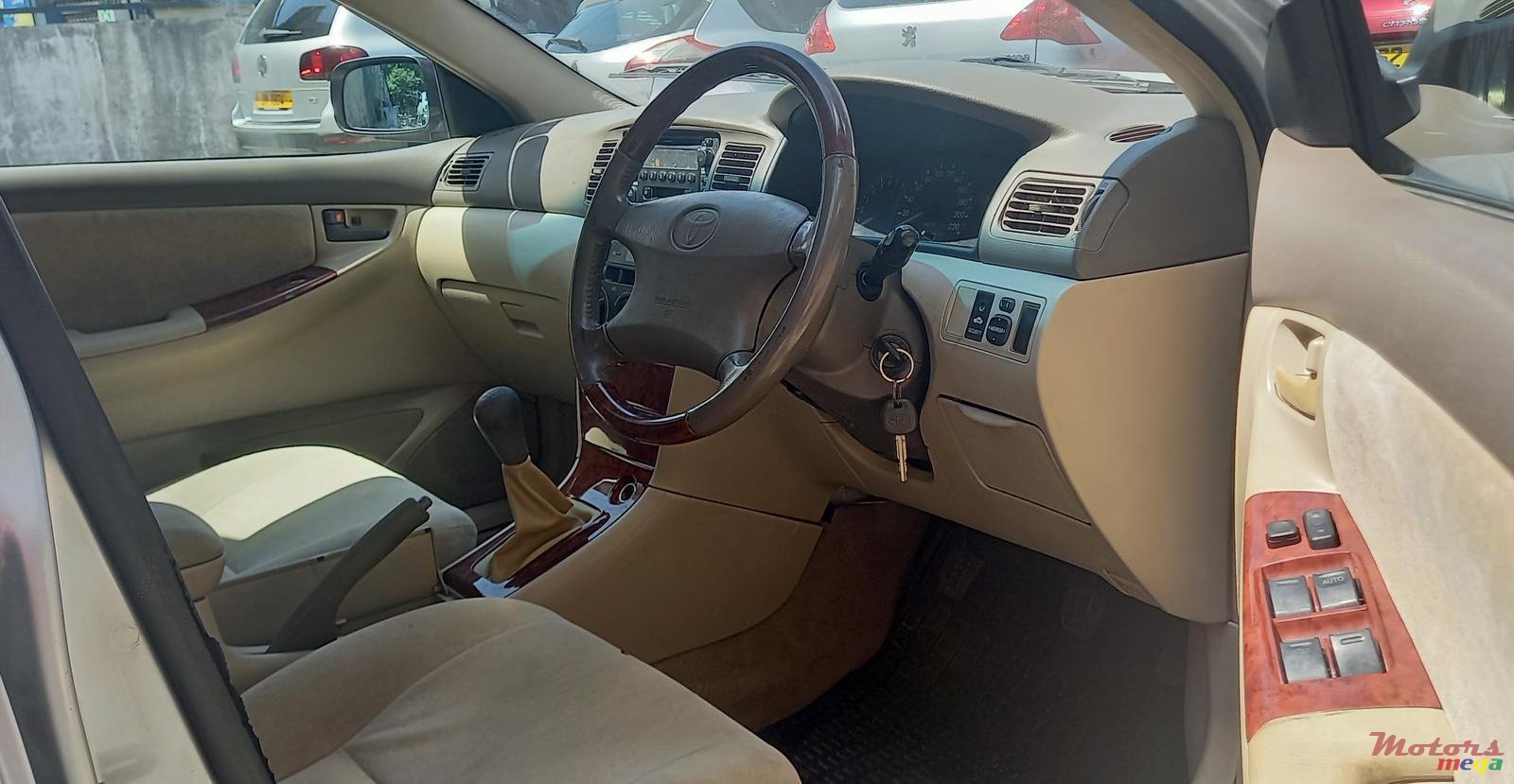 2004' Toyota Corolla photo #5