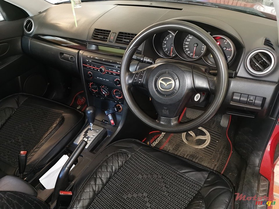 2005' Mazda 3 photo #5
