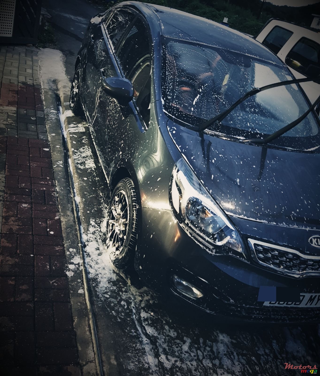 2012' Kia Rio No modification photo #1