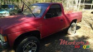 1993' Nissan Datsun photo #1