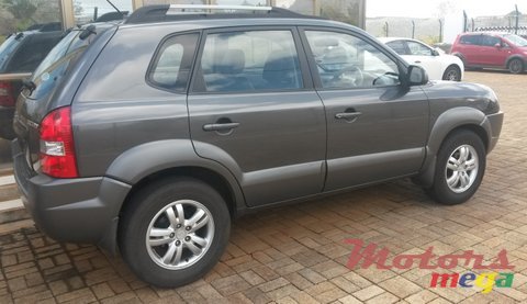 2007' Hyundai Tucson photo #1
