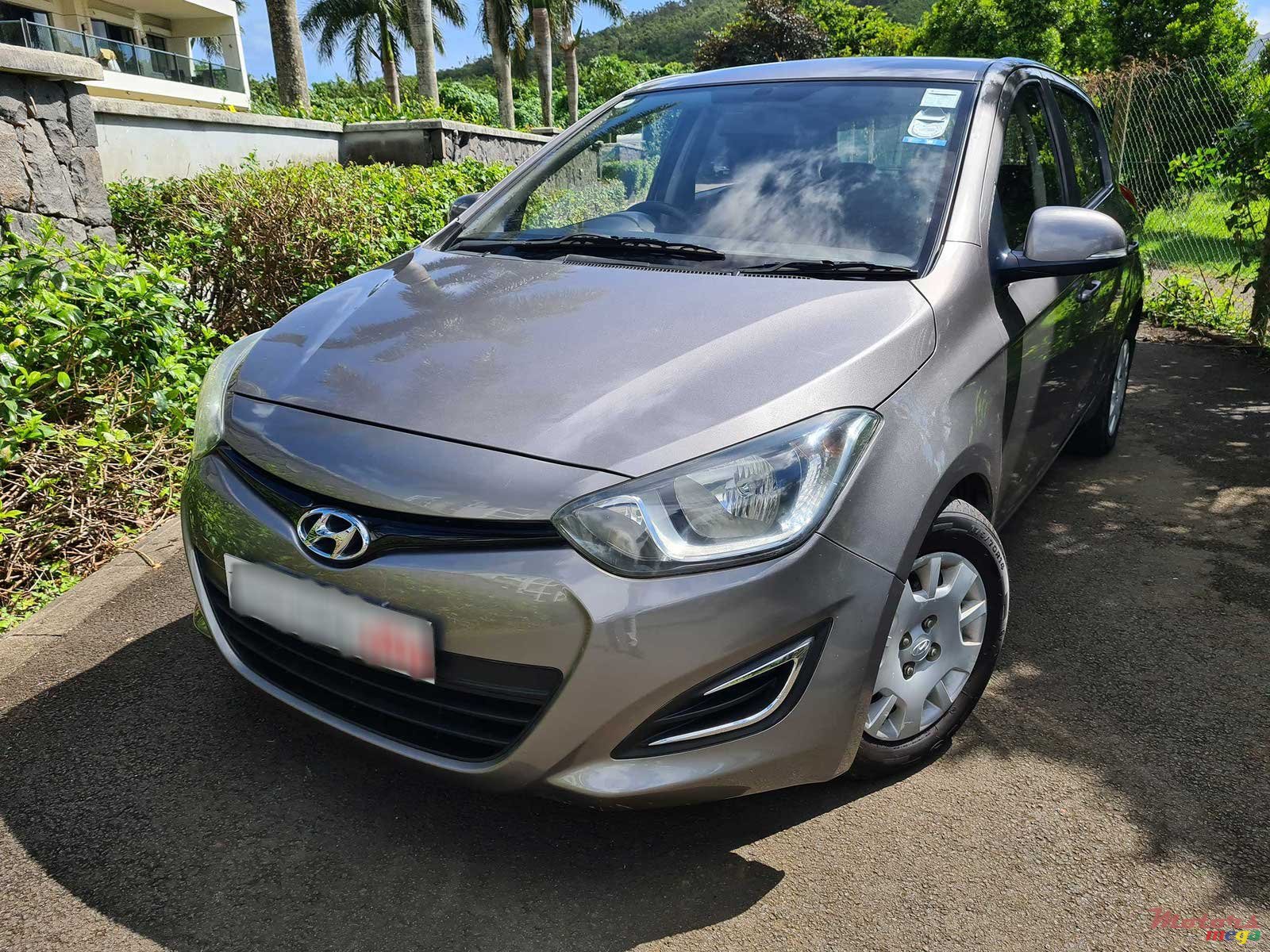 2012' Hyundai i20 1.2 photo #1