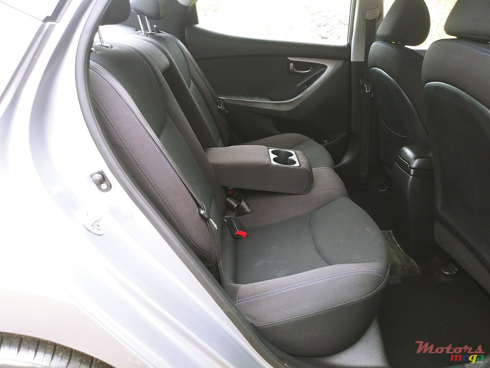 2014' Hyundai Elantra GLS 1.6 photo #6