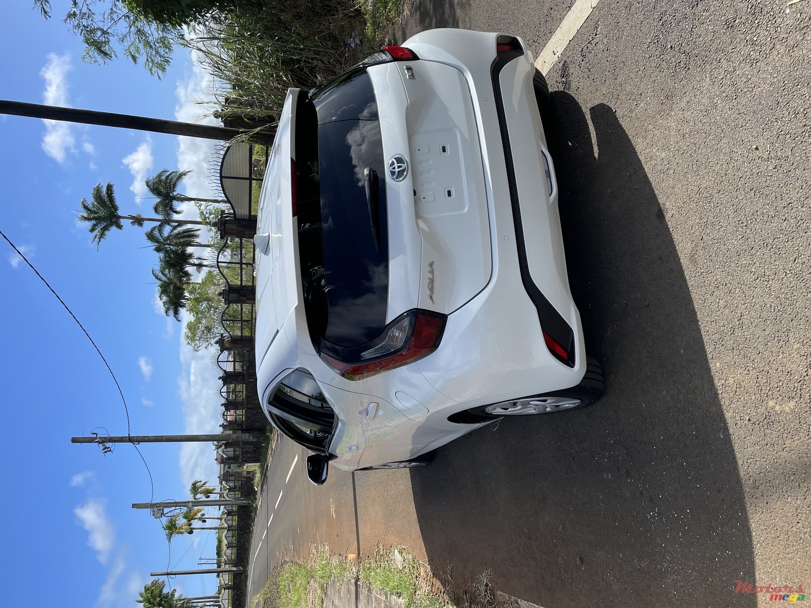 2021' Toyota Aqua photo #4