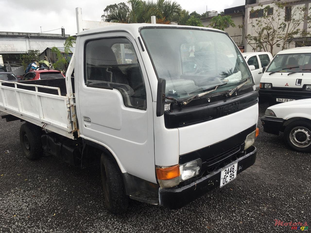 1995' Nissan atlas photo #1