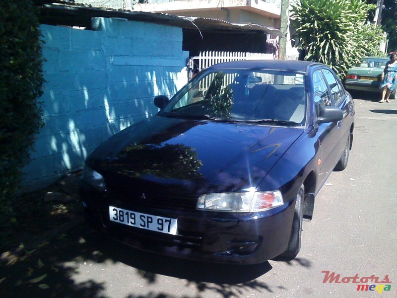 1997' Mitsubishi Lancer glx photo #1