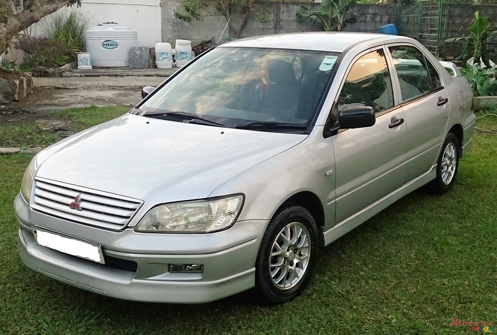 2003' Mitsubishi Lancer photo #1