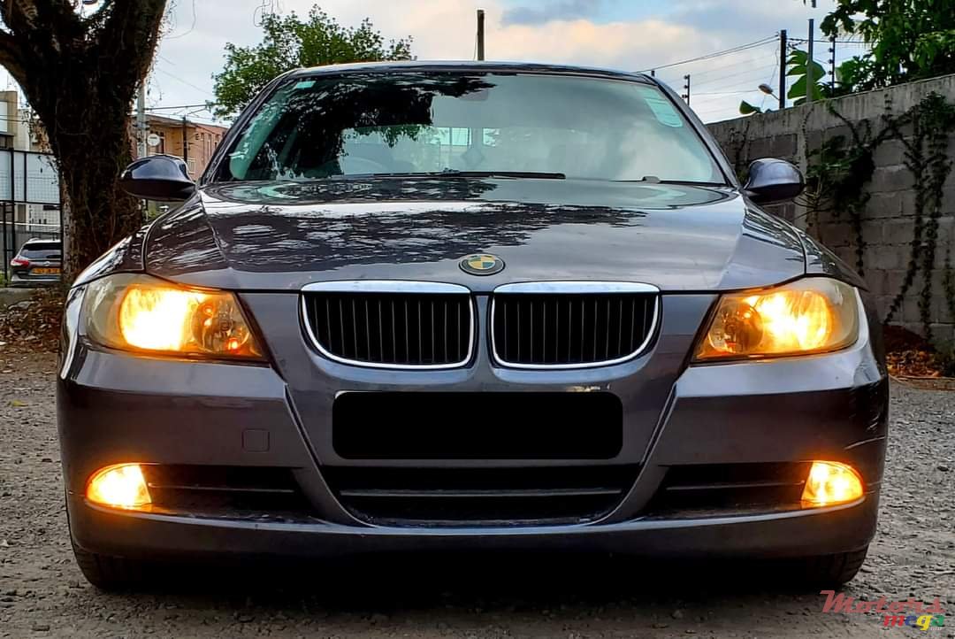 2008' BMW 3 Series Original condition photo #1