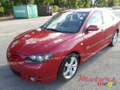 2005' Mazda 3 photo #2