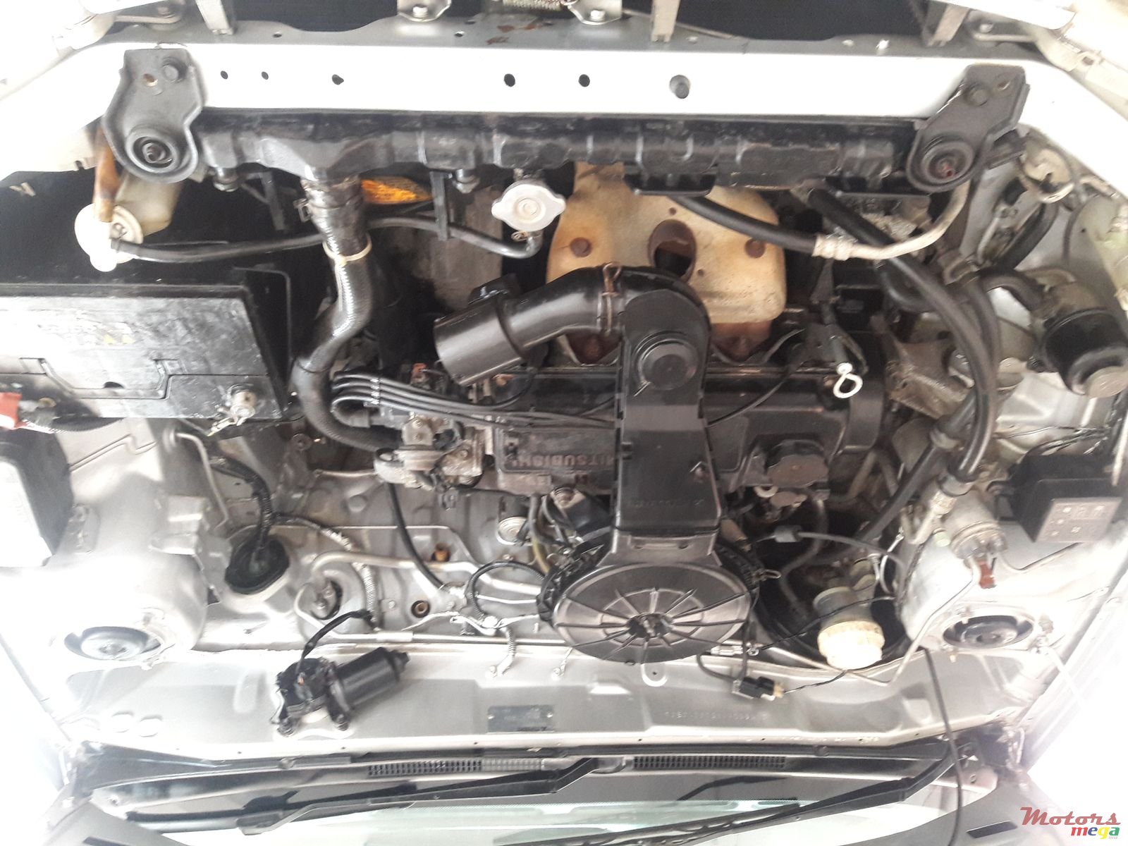 2000' Mitsubishi photo #5