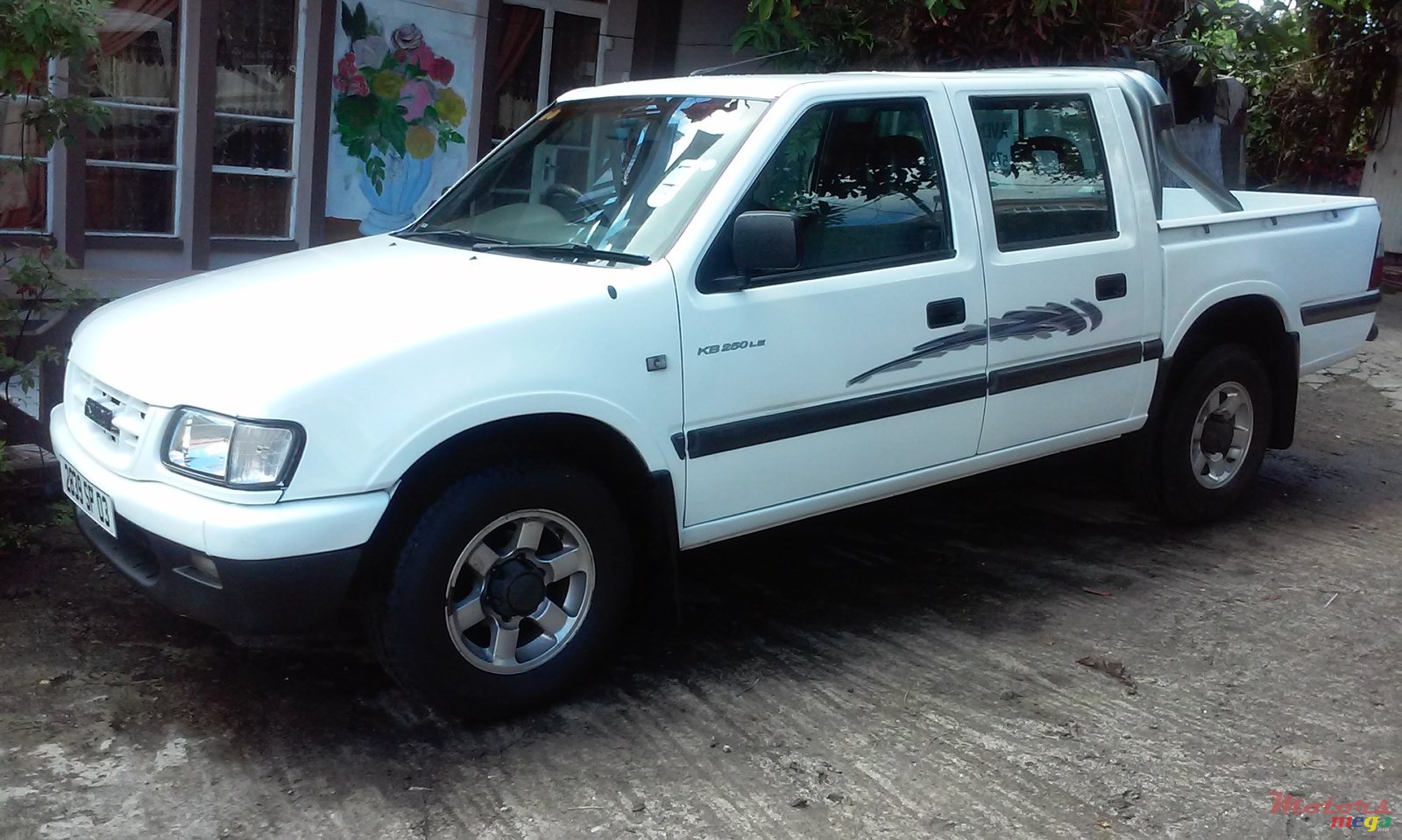 2003' Isuzu 2*4 KB250 TURBO photo #1